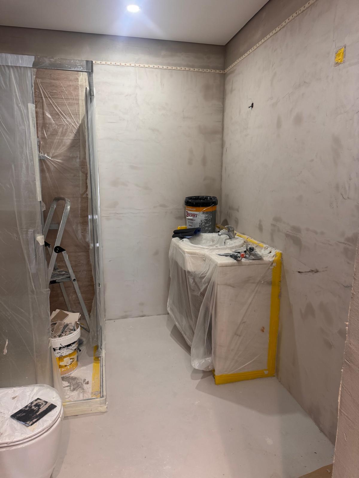 Preparação para microcimento — WC