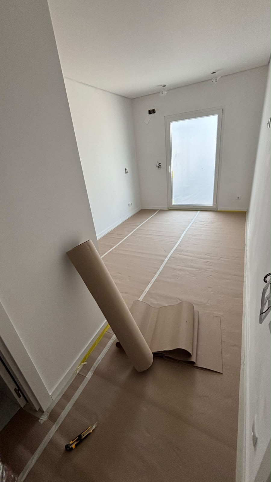 Proteção de pavimento — quarto