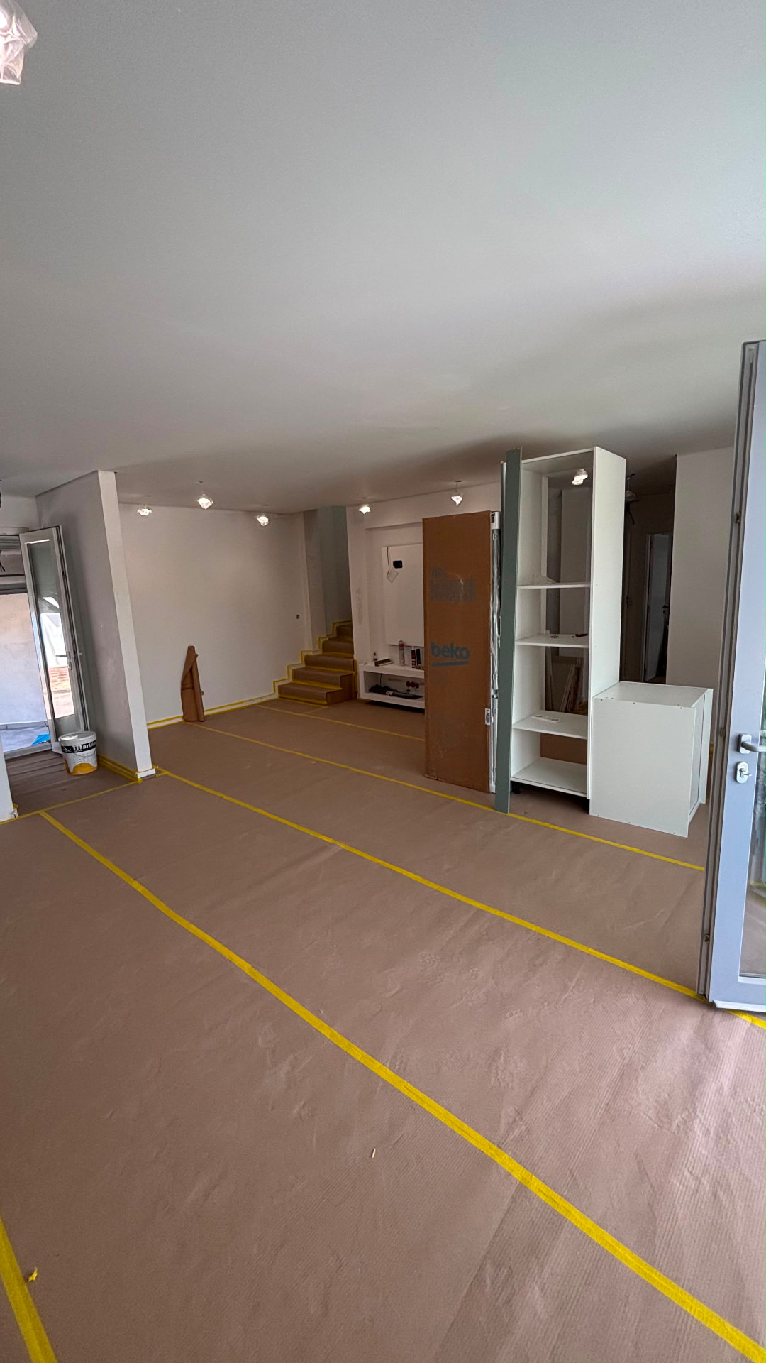 Proteção de pavimento — sala
