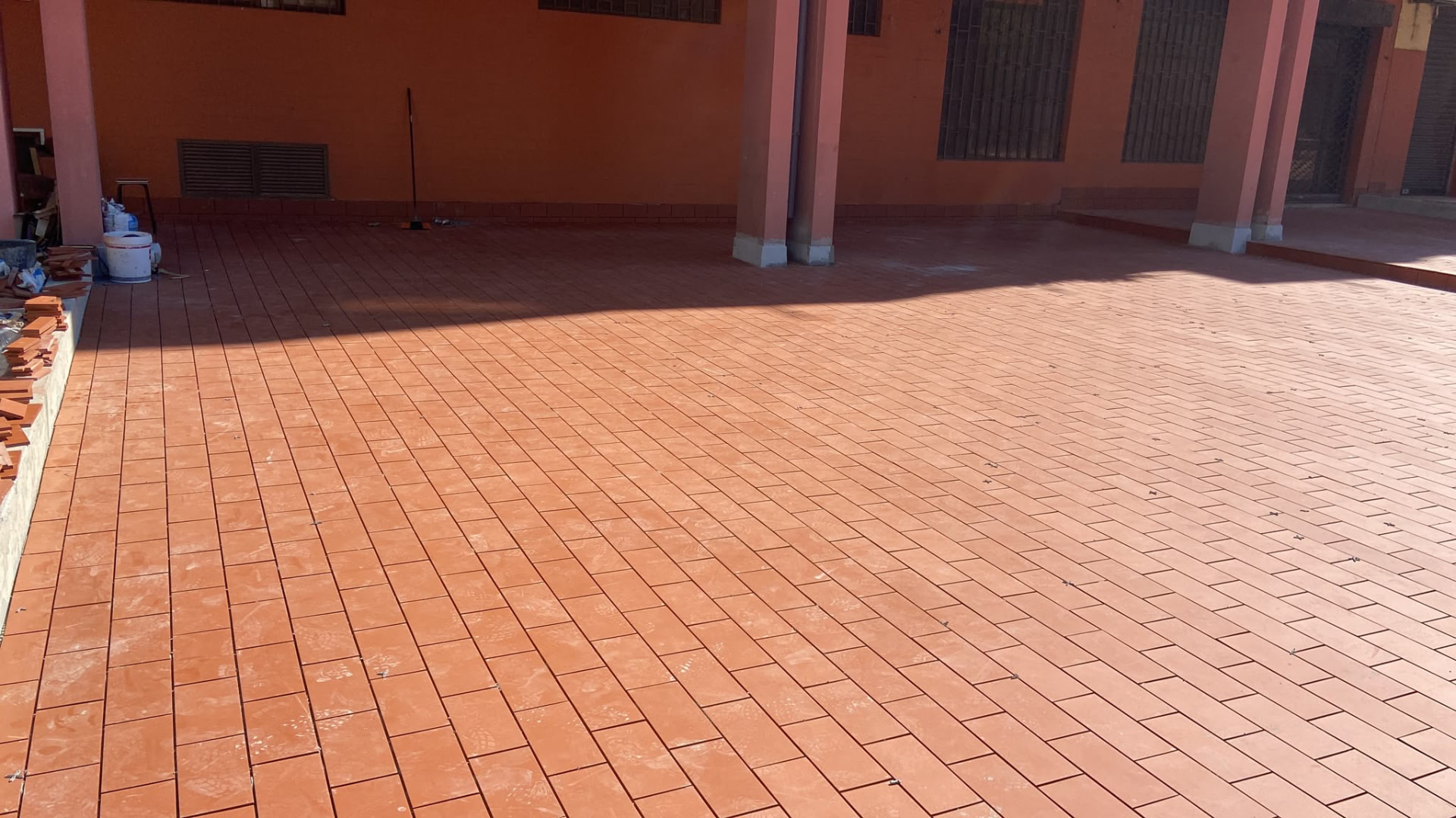 Piso cerâmico exterior